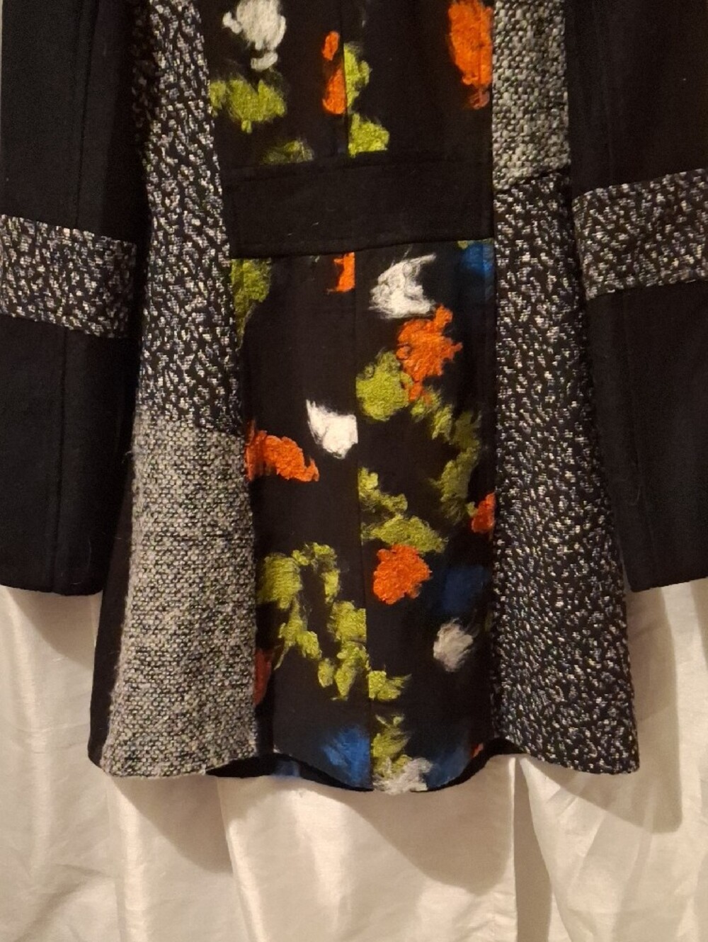 Women's Black Wool Embroidered  Coat - Picture 10 of 14